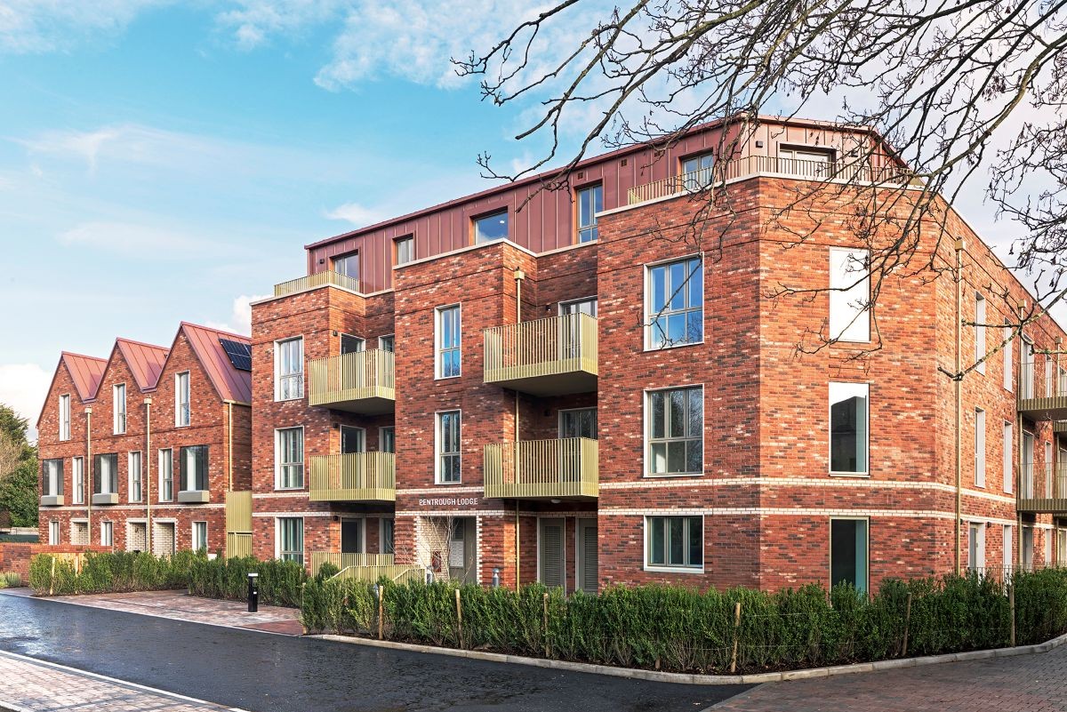 Ravensbury EstatePh2 _Morden_CR4_01-26_© Charles Hosea (2)